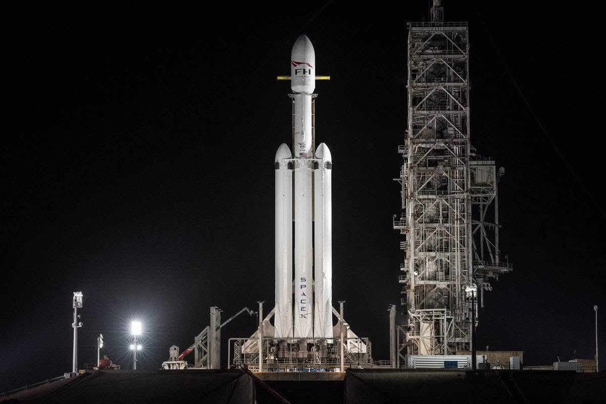 Lancio del falcon heavy